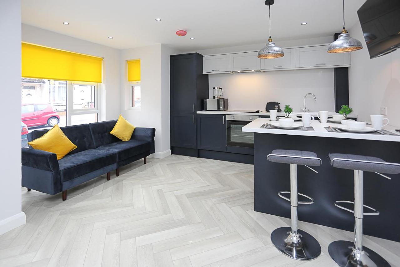 No1 Luxury Service Apartments Белфаст Екстериор снимка