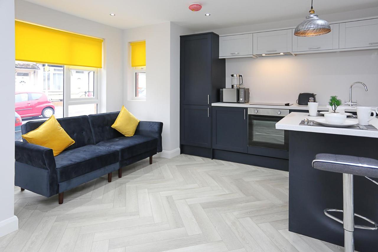 No1 Luxury Service Apartments Белфаст Екстериор снимка