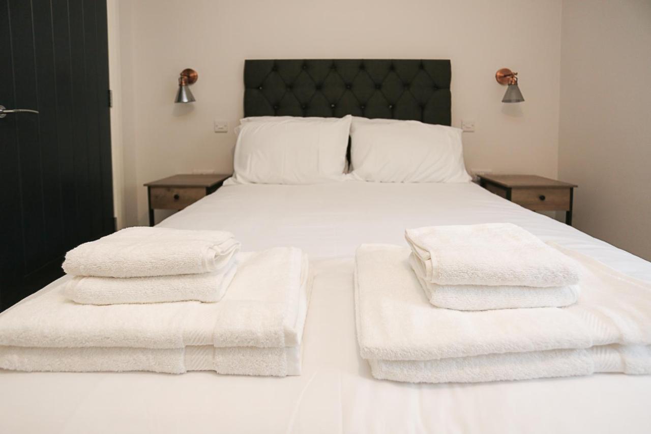 No1 Luxury Service Apartments Белфаст Екстериор снимка