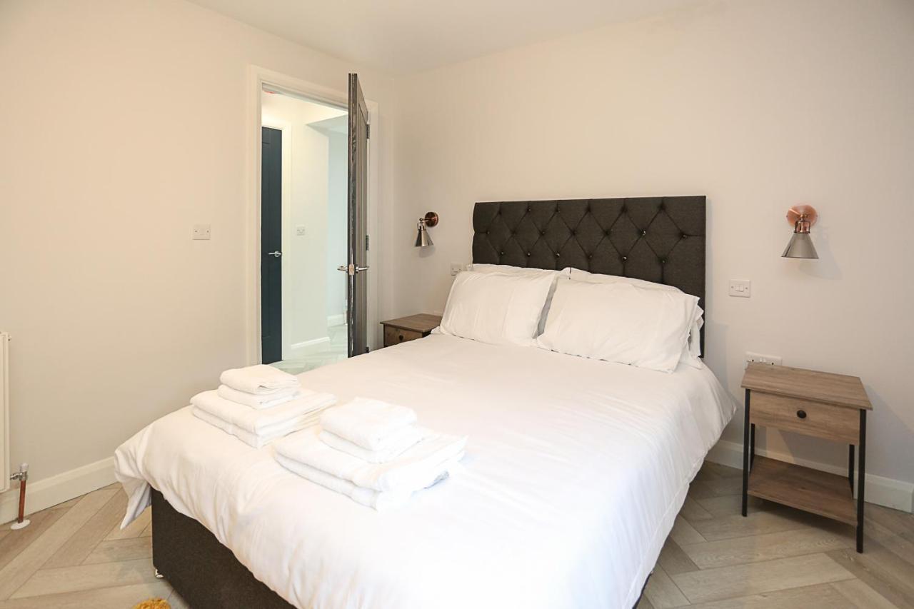 No1 Luxury Service Apartments Белфаст Екстериор снимка